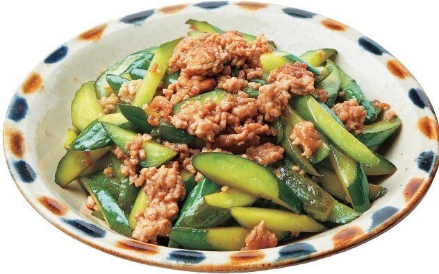 甘酸っぱい味でいくらでも食べられる！豚ひき肉ときゅうりの炒めもの