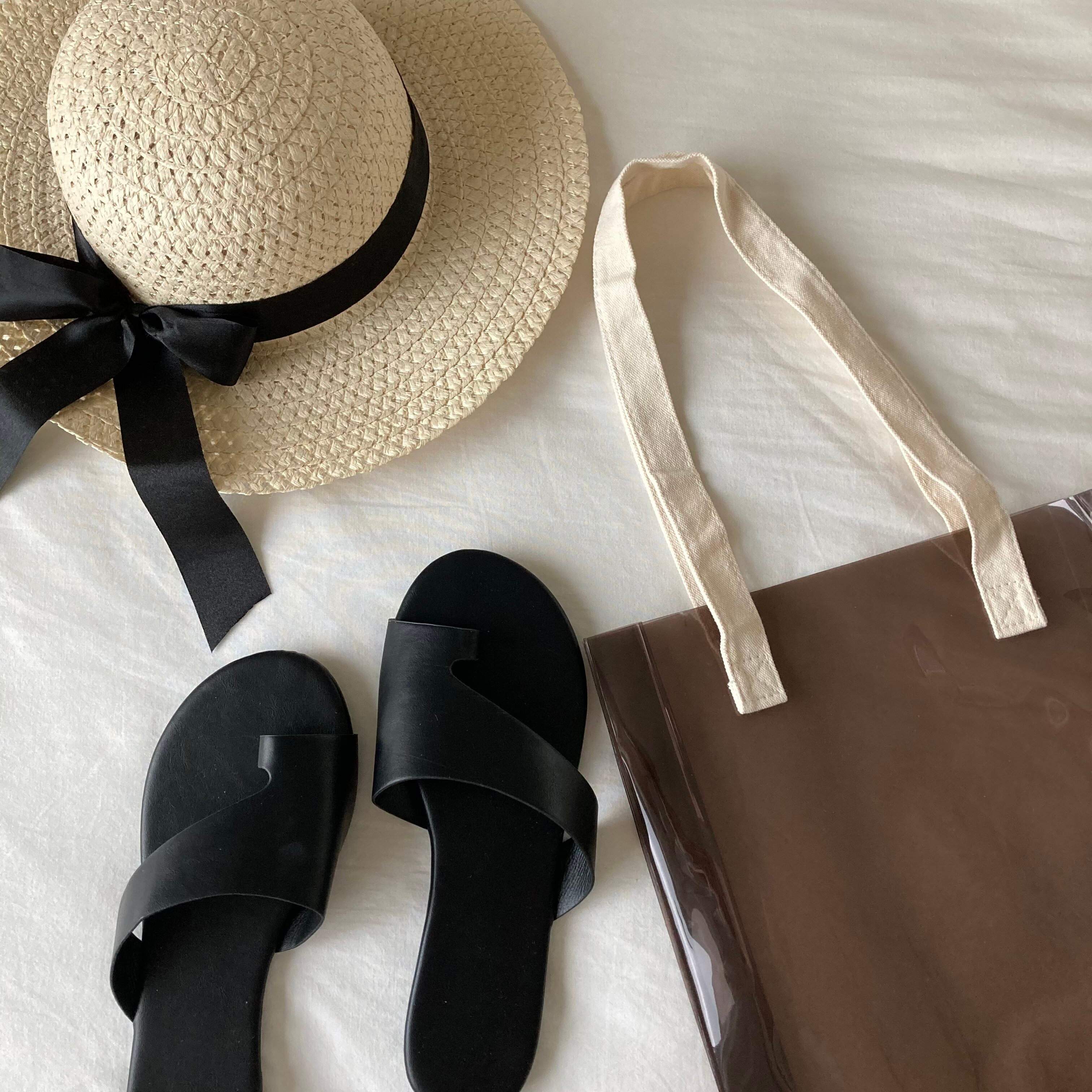 【ダイソー】今夏のトレンド靴がこの値段で買えるなんて！まさかのラインアップに驚き