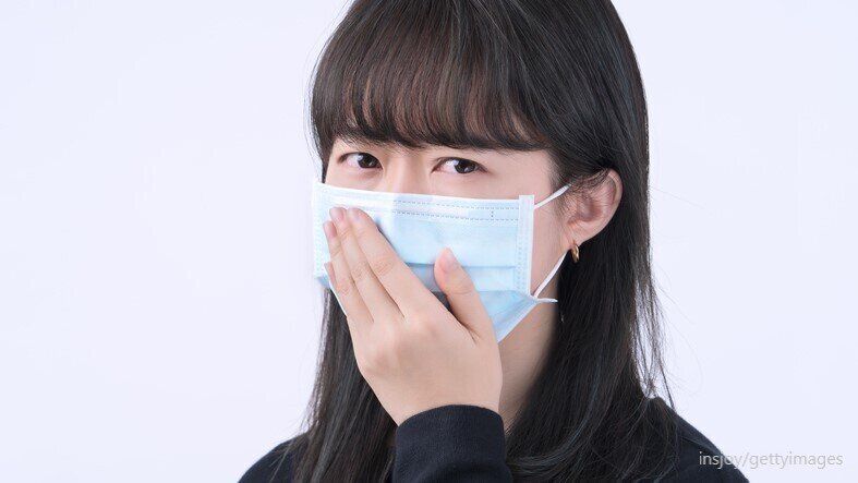 マスクからの嫌な口臭は「ドライマウス」が原因かも⁉原因と対処法