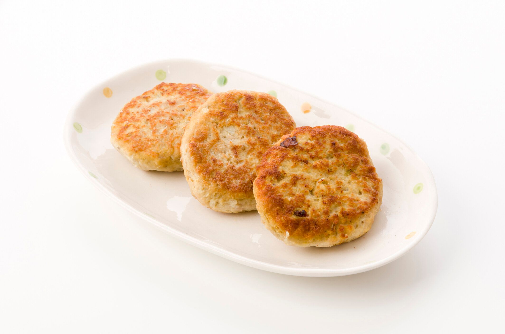 【管理栄養士監修】「豆腐ハンバーグ」のカロリーは高い？炭水化物量とおすすめのダイエットレシピを紹介