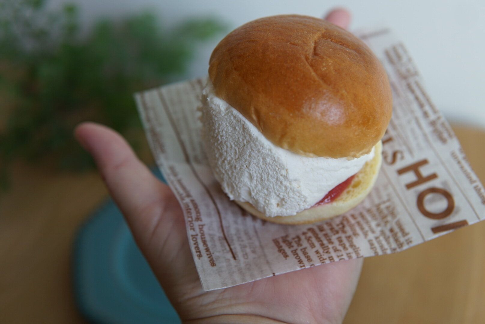 ネットニュースを賑わせているマリトッツォが気になったので調べてみました