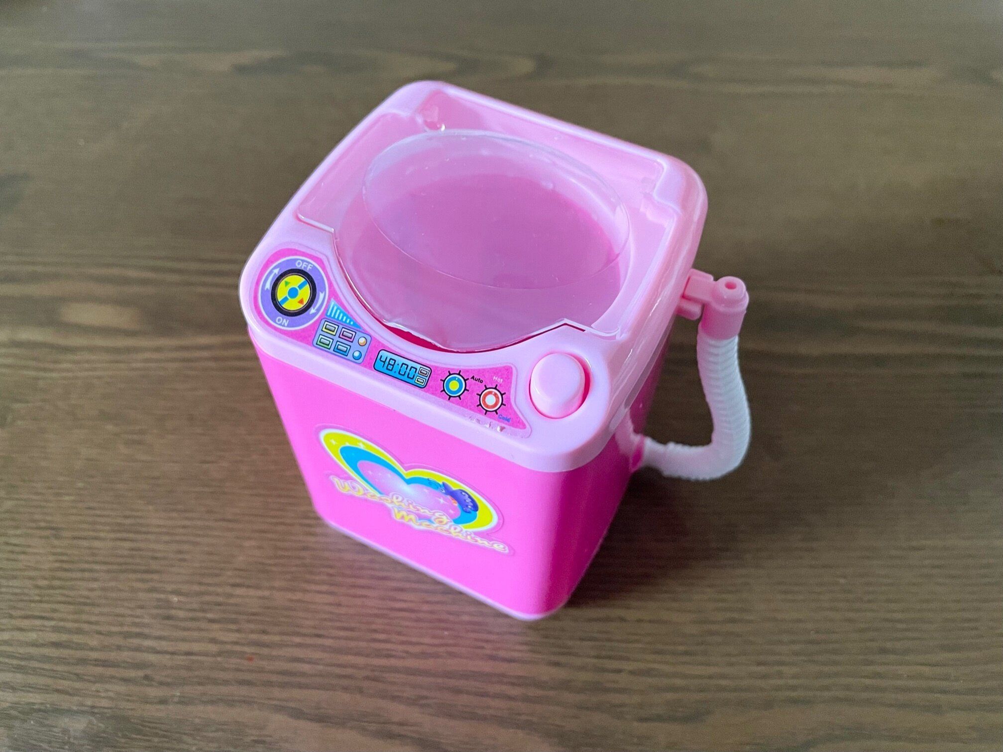 【ダイソー】本物みたいな「おもちゃの洗濯機」が最高！