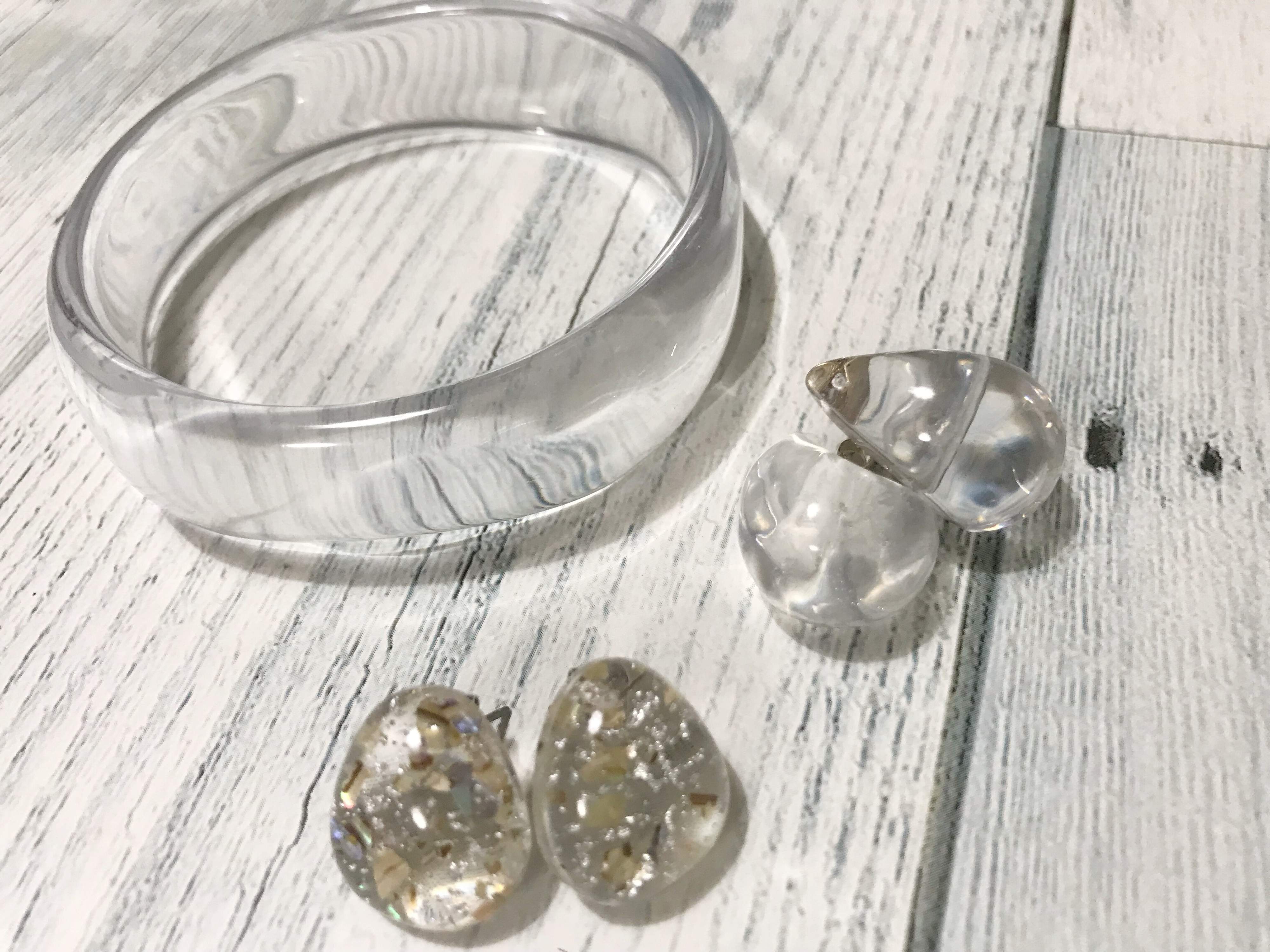 夏だからこそつけたい！3COINSで買えるおすすめクリアアクセサリー3選