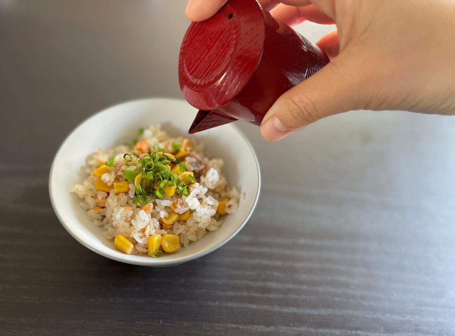 暑い日こそ火を使わない「炊き込みごはん」！少ない材料でも栄養たっぷり炊き込みごはんレシピ3選