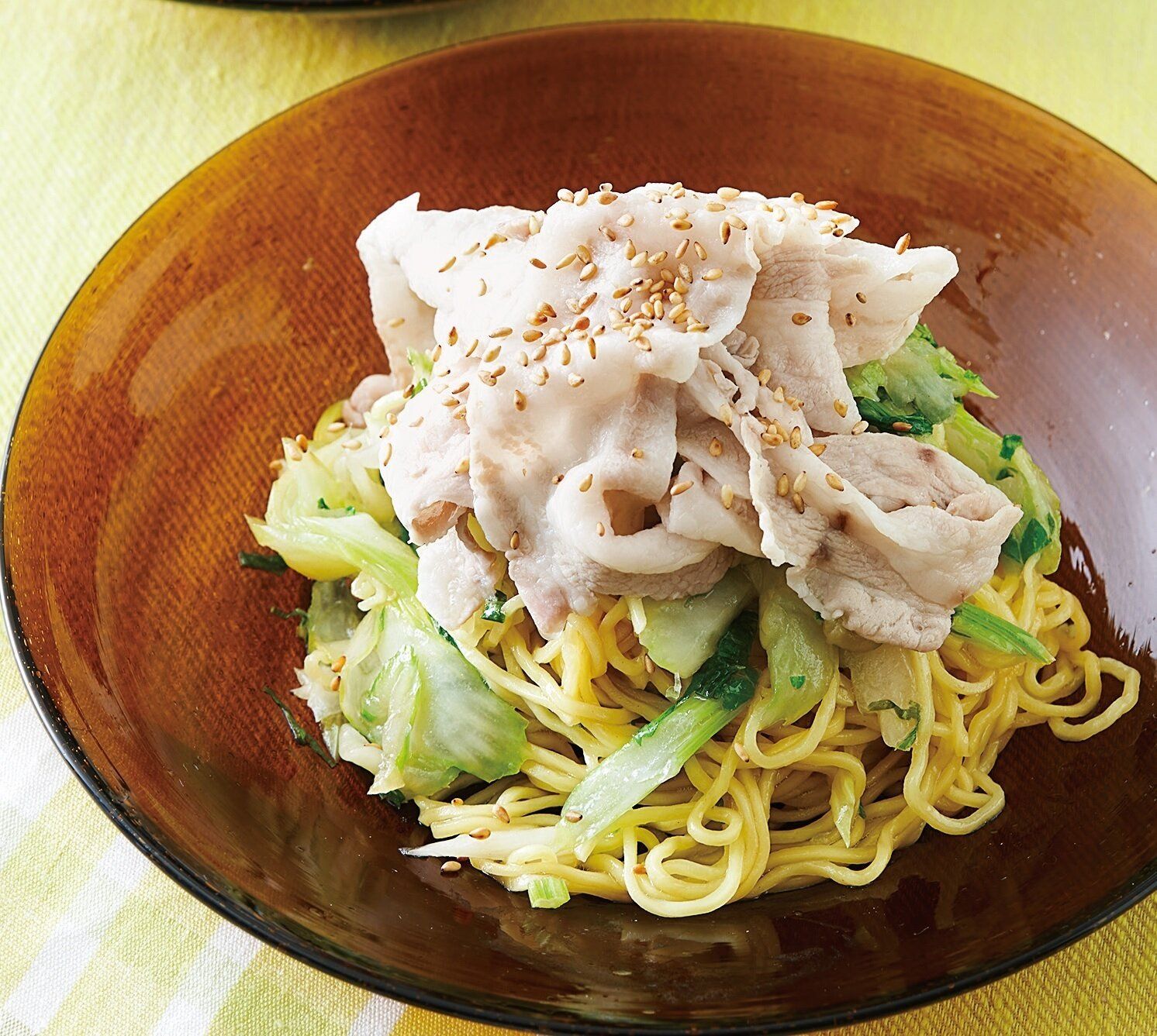 子どもも好きな繰り返し食べたい味！豚しゃぶとセロリのあえ麺