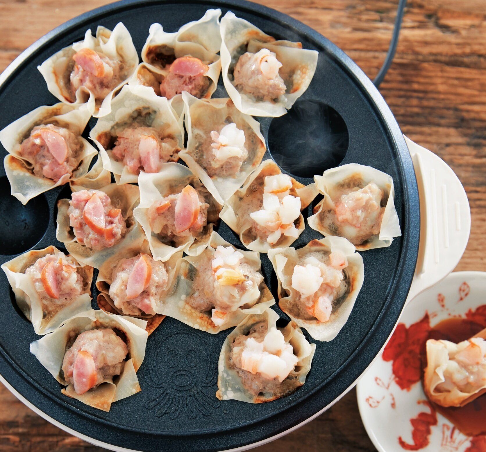 包まないで作れる新感覚！まんまる焼きシュウマイ