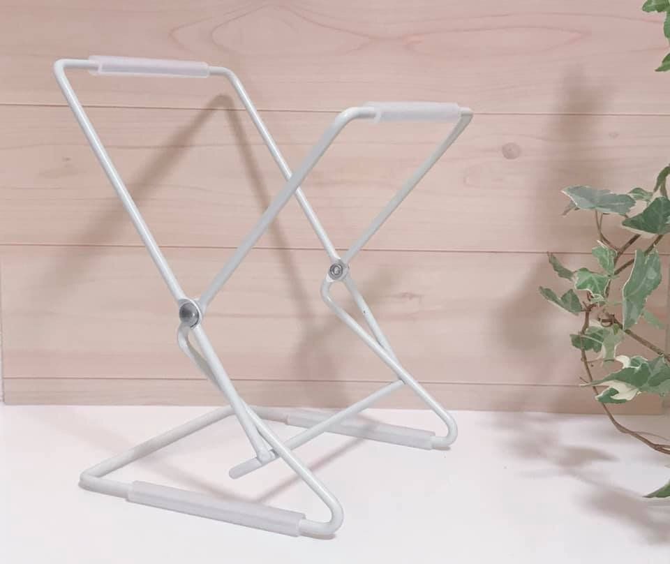 ゴミ箱でありタブレットスタンドでもある!?ひとつで3役をこなす3COINSの万能ダストホルダーが超優秀