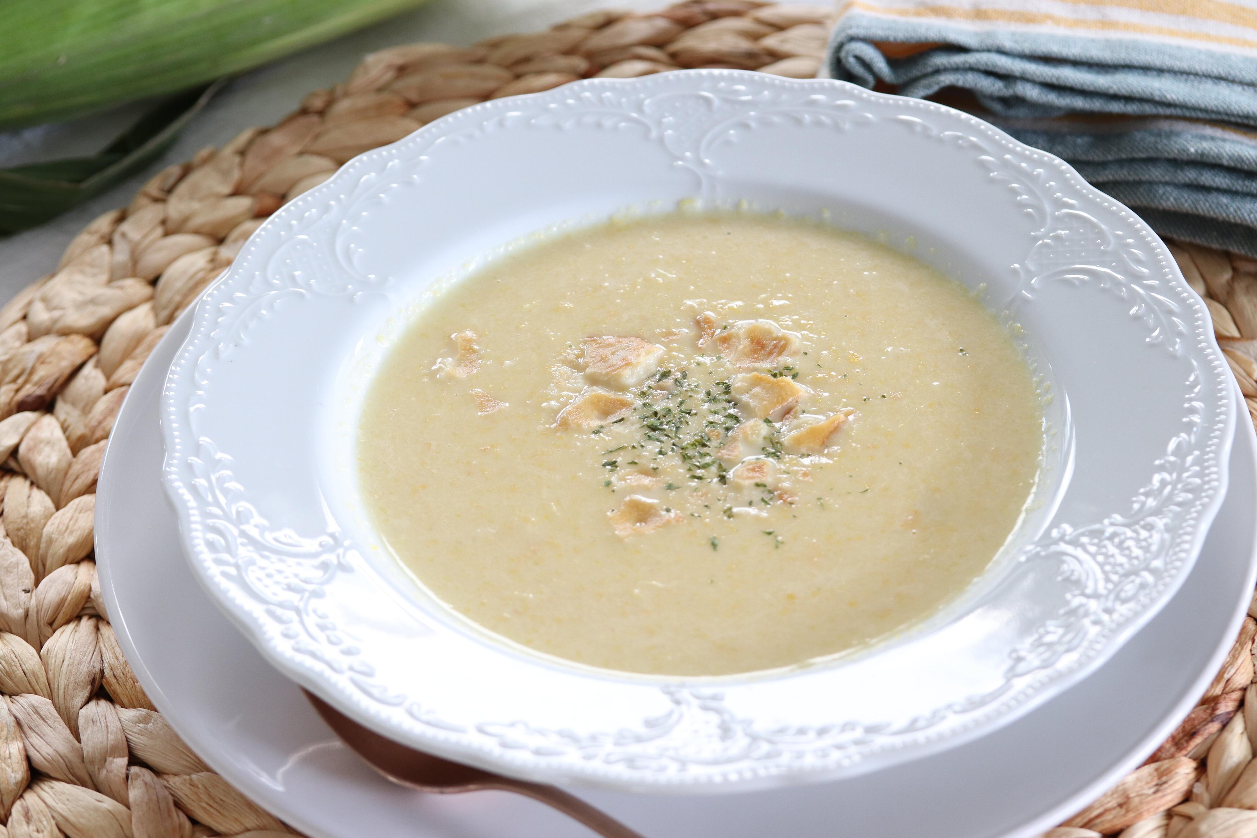 旬の味！トウモロコシから作る贅沢コーンポタージュ