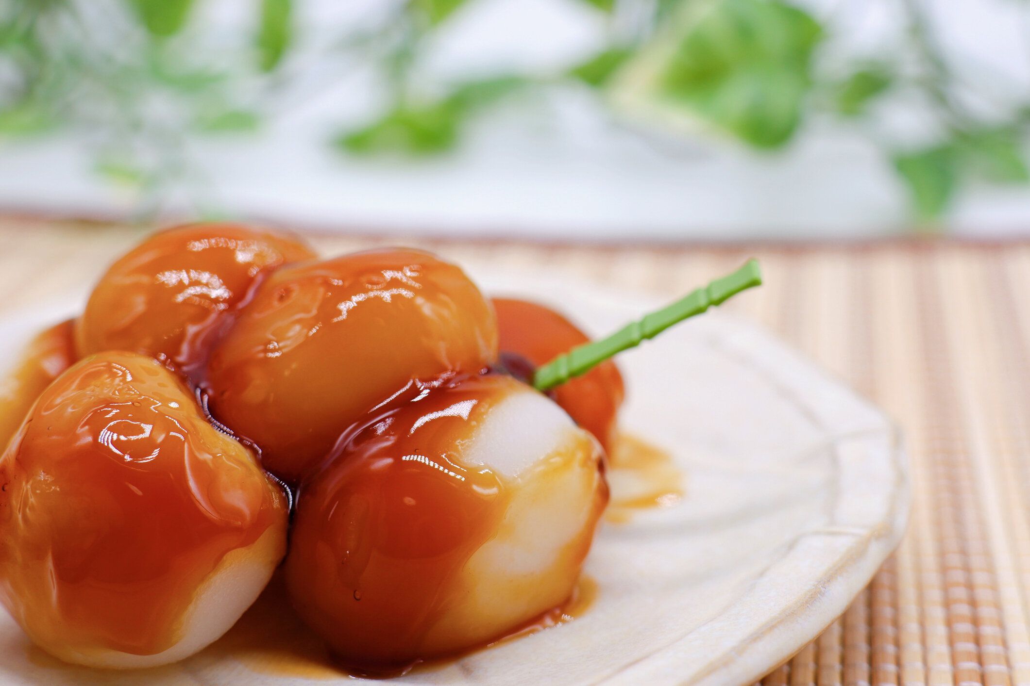 【管理栄養士監修】「みたらし団子」は太りやすい？気になるカロリーと炭水化物量まとめ