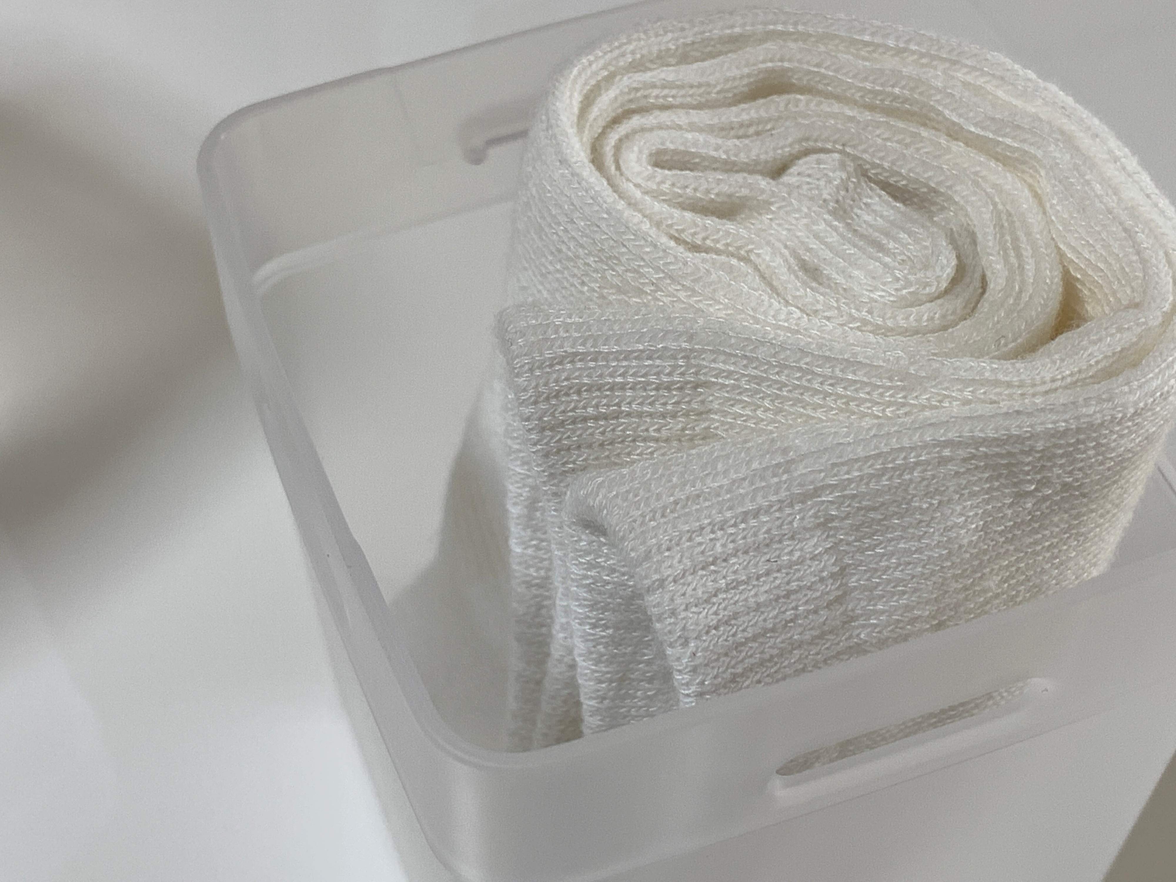 自由に並び替えできる！セリアの「くつした整理カップ」