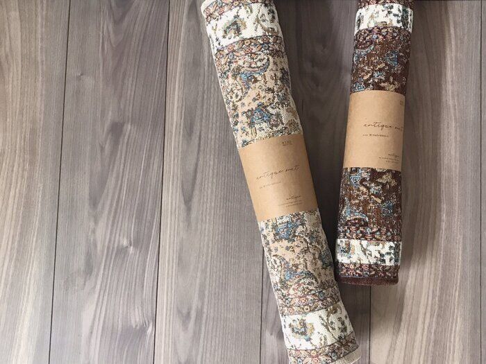 【3COINS】一瞬でお部屋が秋仕様！高見えが過ぎるアンティークマット