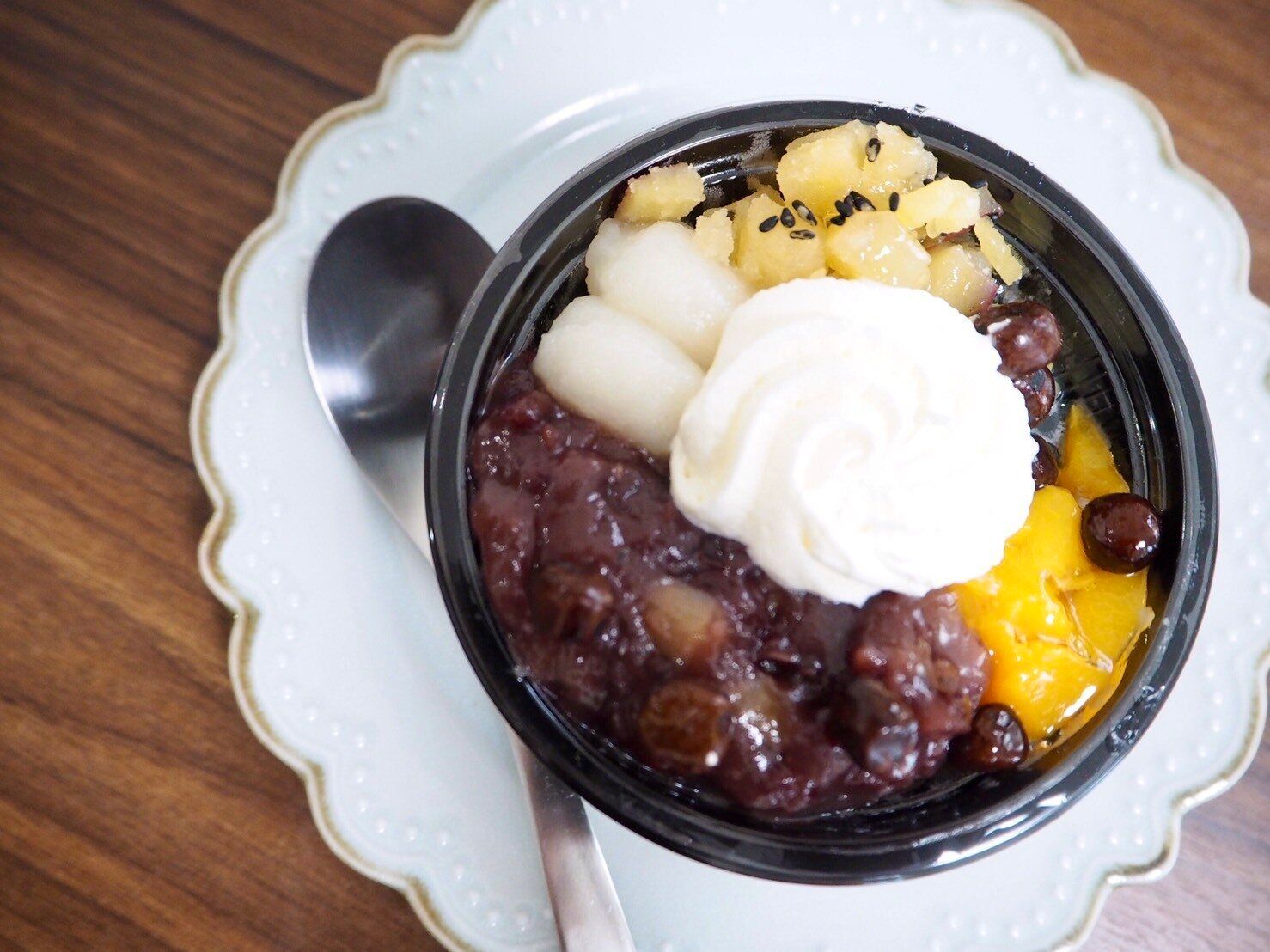 【シャトレーゼ】302円でケーキを買うか迷ったけどこちらにして正解！スプーンが止まらない、ボリューム満点スイーツ