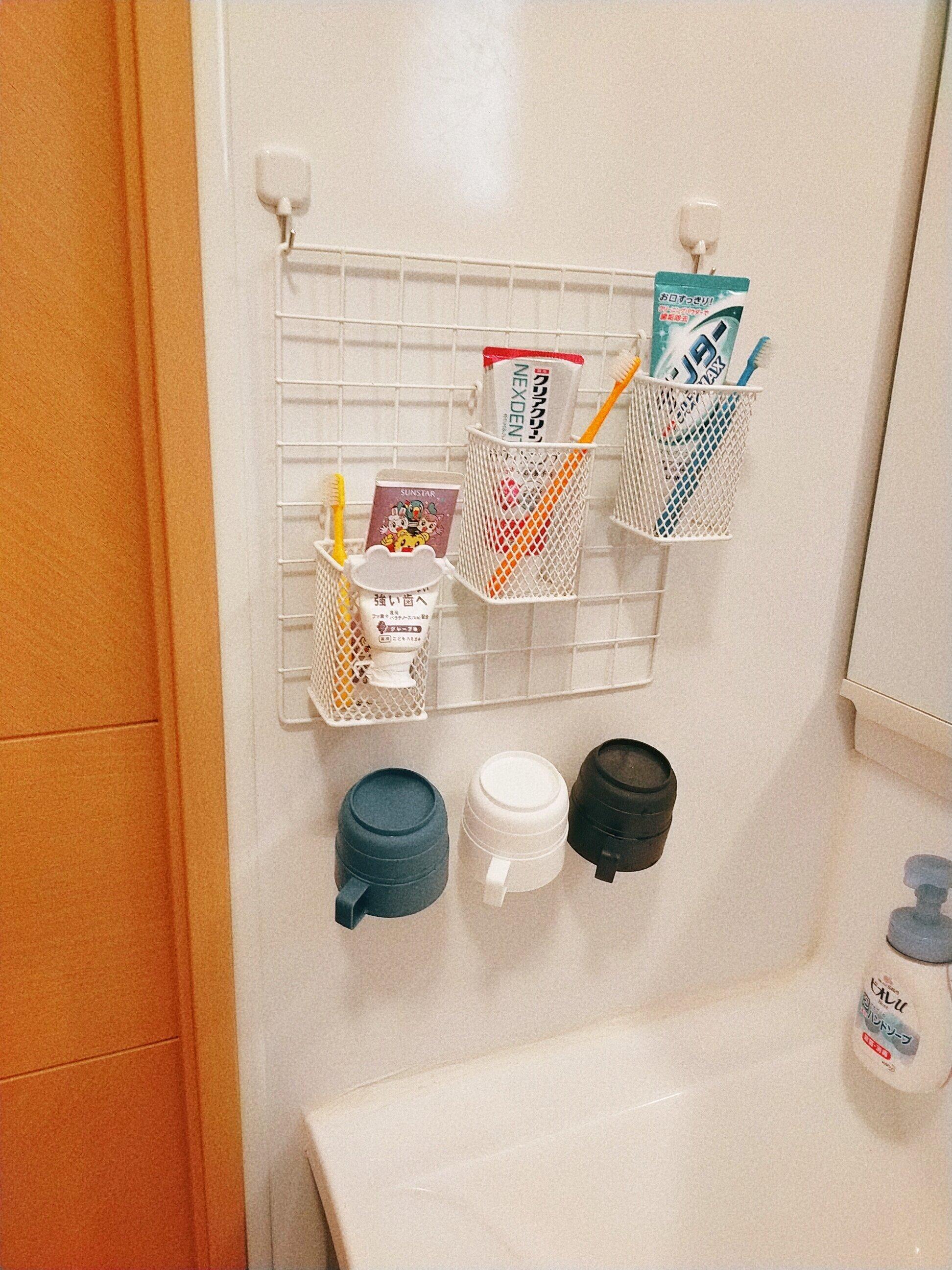 洗面所は掃除しやすいように、とにかく浮かせる！