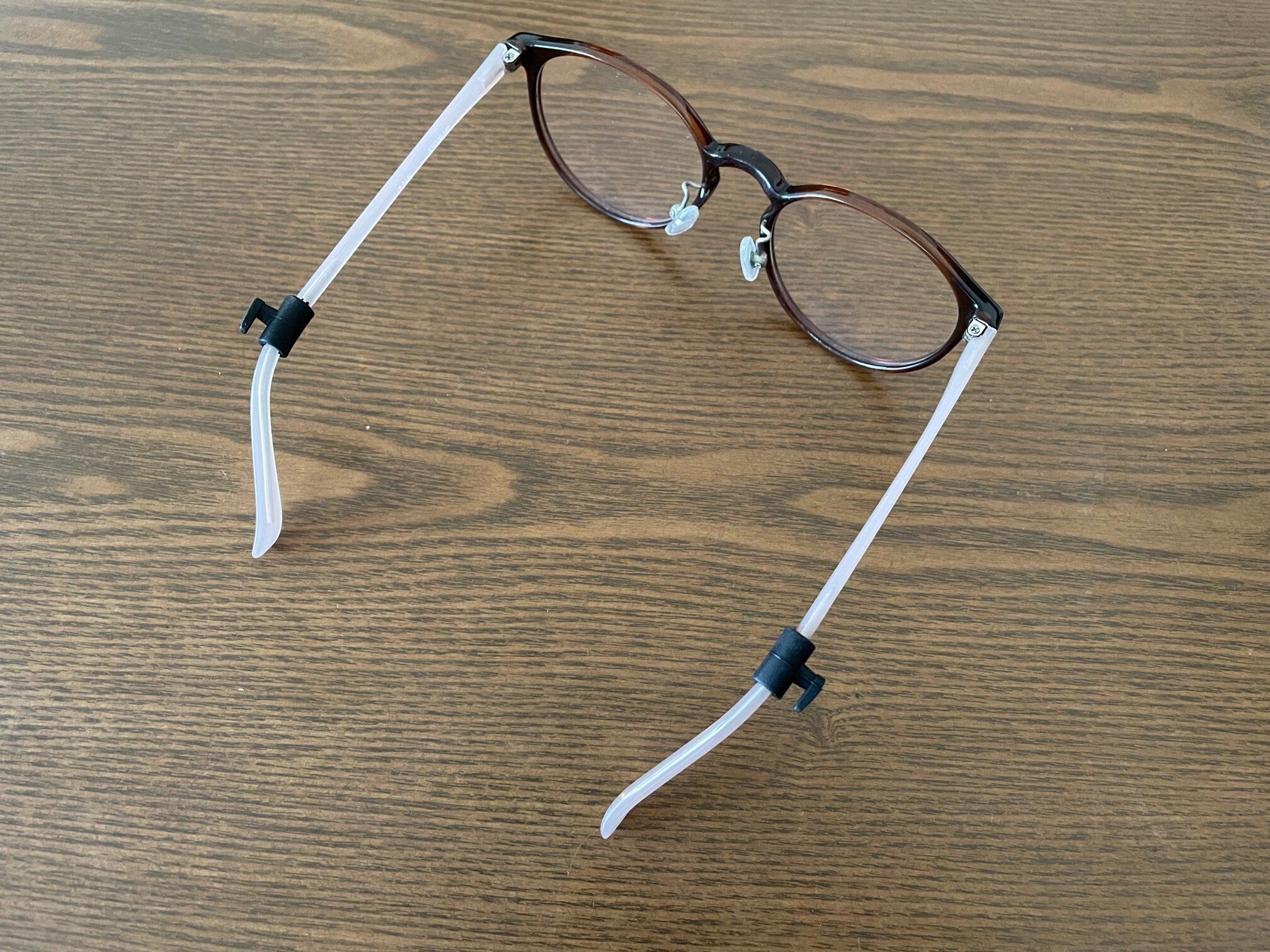 【ダイソー】メガネさんに朗報！110円で耳の渋滞が解消できちゃう！