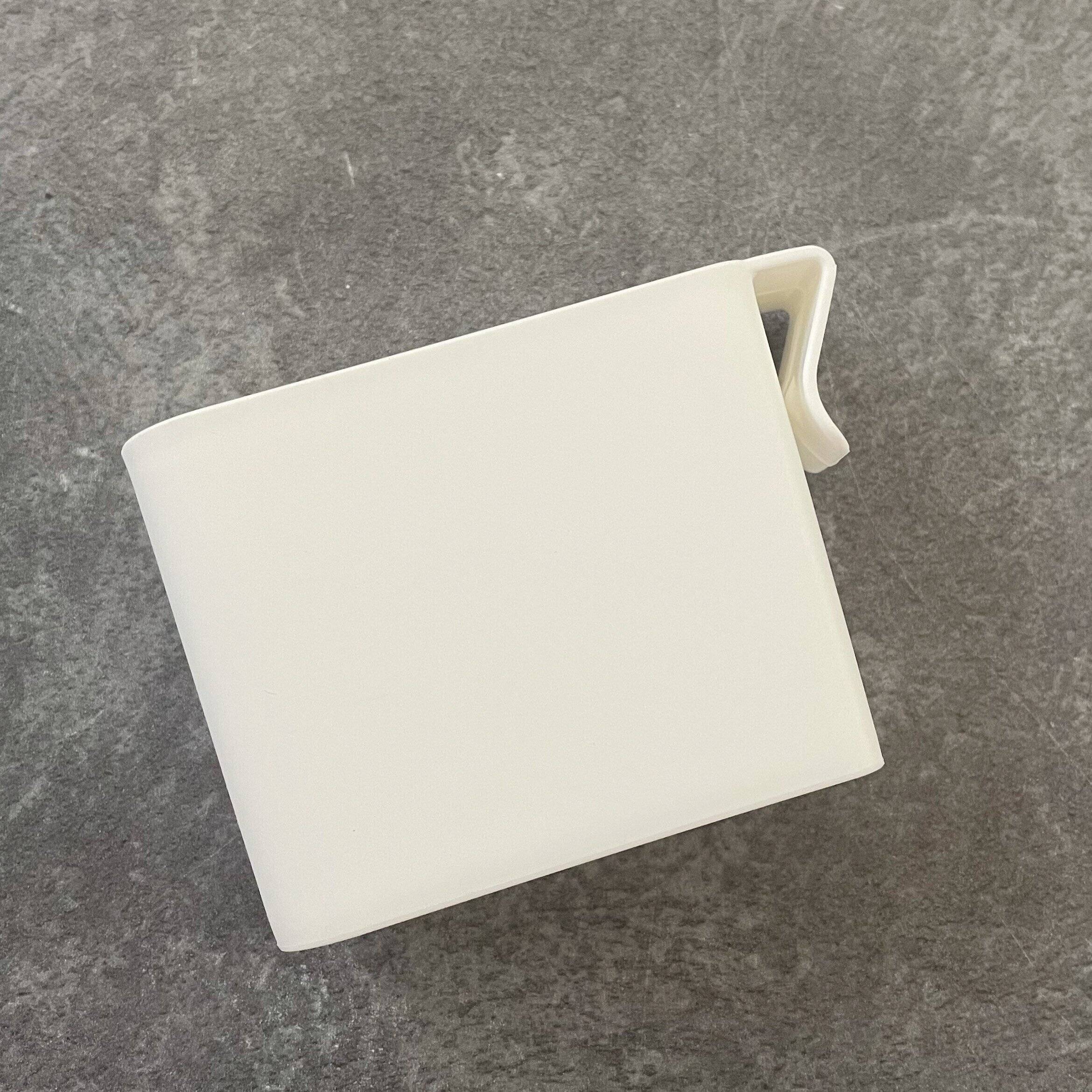 【キャンドゥ】1台2役！冷蔵庫ポケットがスッキリするケースを使ってみた！