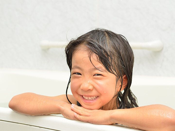 【お掃除のプロ伝授】「月イチ」でやってほしい！意外と汚れているお風呂のあの場所の掃除方法とは⁉