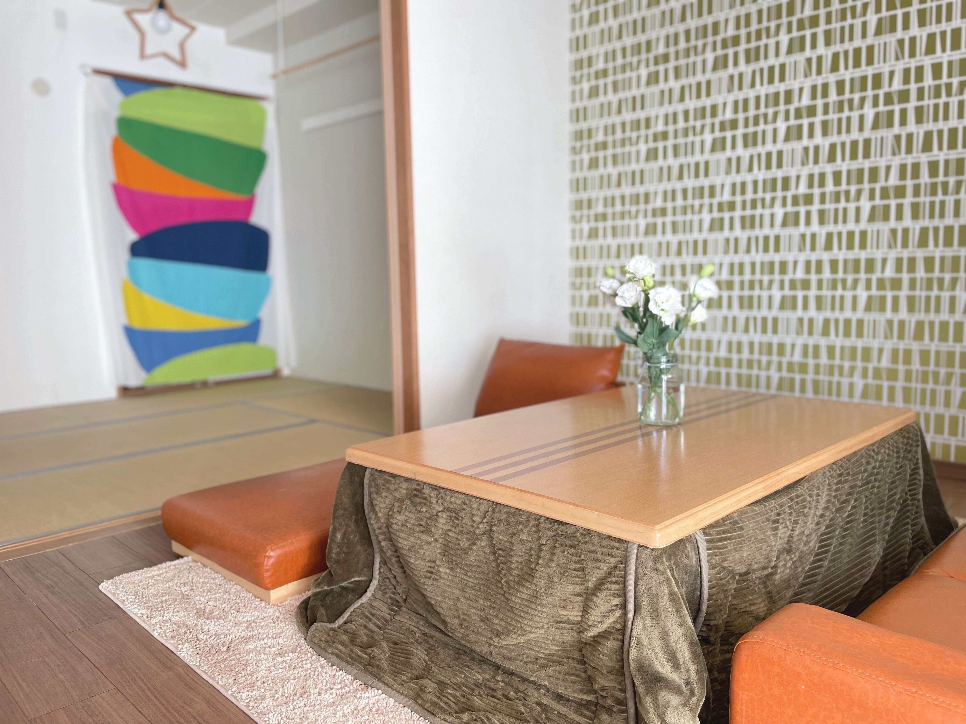 シンプリストがこたつ生活を開始！実家感が出ないこたつ選びのコツ3つ