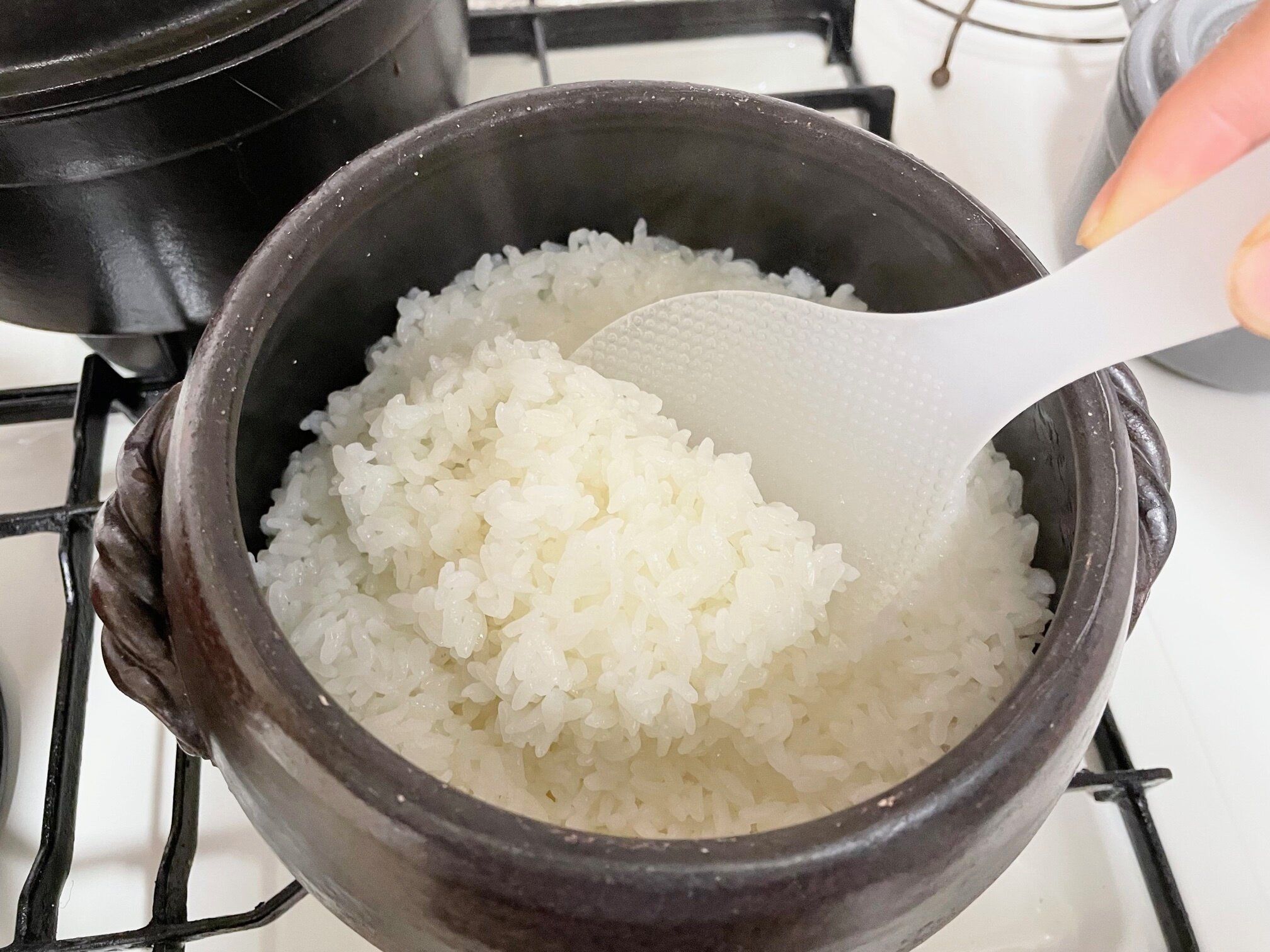 じつは簡単！しかも炊飯器よりも早く炊ける！土鍋で超早く2～3合のご飯を炊く方法