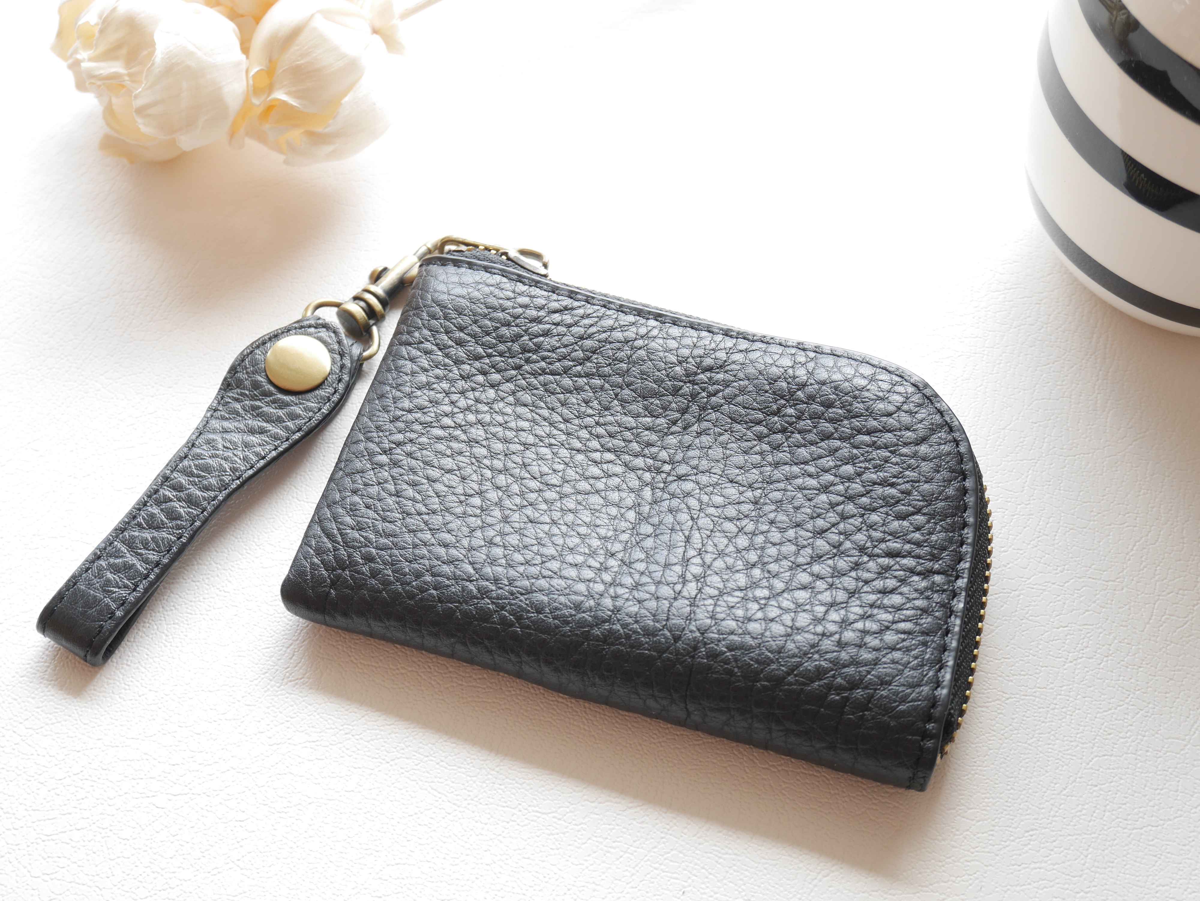 キャッシュレス時代に選ぶべきは「ミニ財布」一択！ミニ財布のメリットと切り替え方