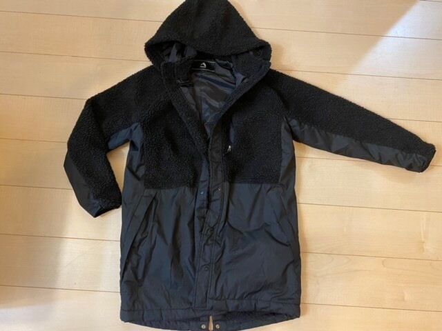 【ワークマン女子】コスパ◎、高機能のアウターをご紹介！