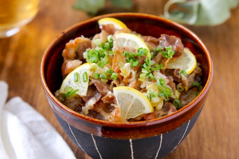 【スピードメニュー】ネギ塩レモンのさっぱり豚丼の作り方