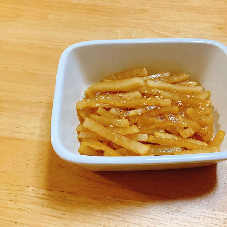 【たったこれだけ？】大根だけでご飯がすすむ！大根のうま炒め