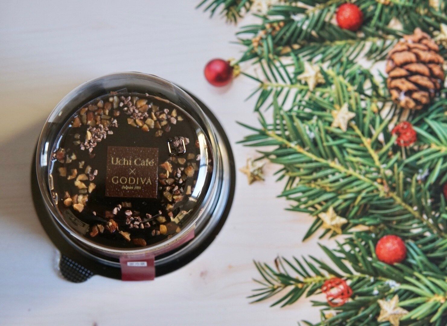 【ローソン】コンビニスイーツが800円!!高級GODIVAコラボケーキのお味はいかに