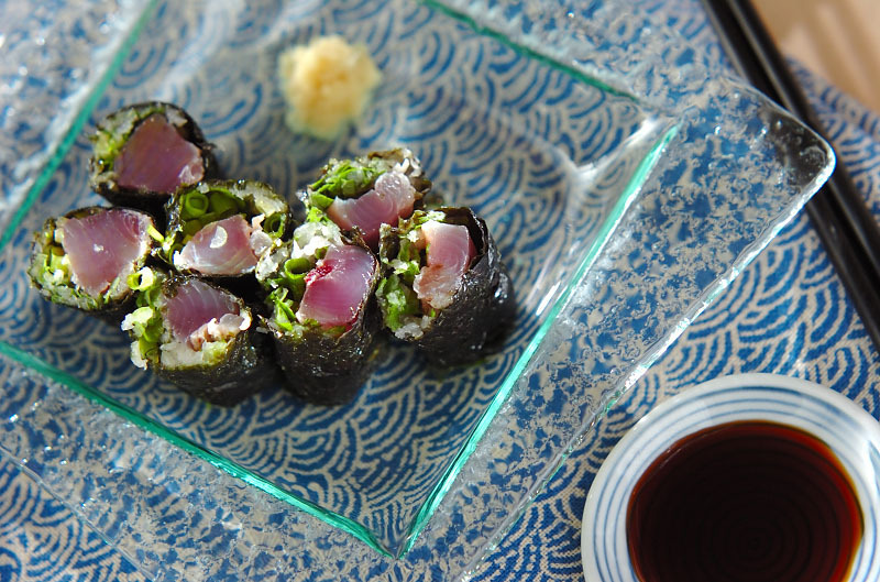 【管理栄養士監修】気になる「太巻き」のカロリーや炭水化物量とは？食べる際に押さえるべきポイントを紹介