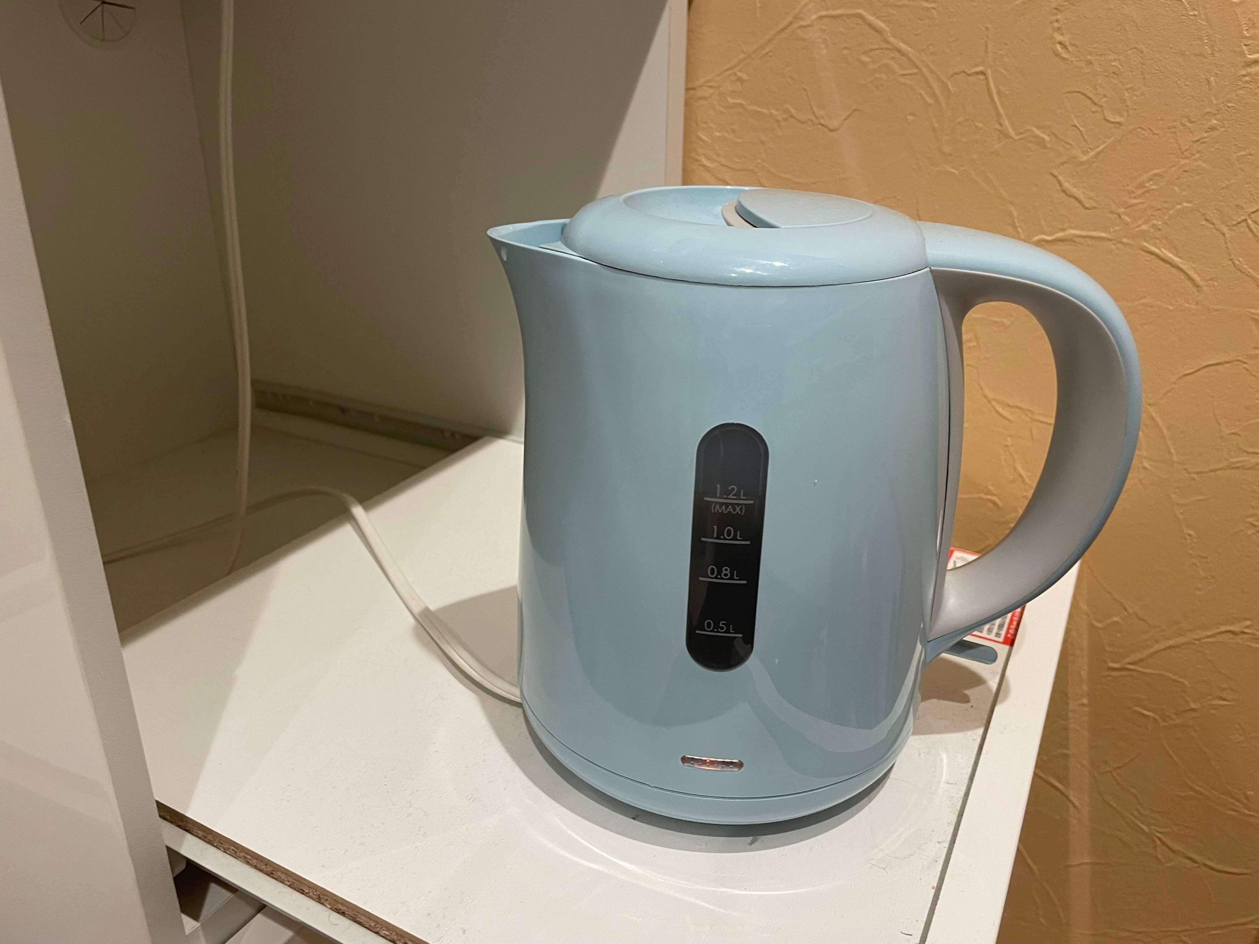 【年末の小掃除】簡単すぎる掃除術！お家にある「お酢」で電気ポットをキレイに！