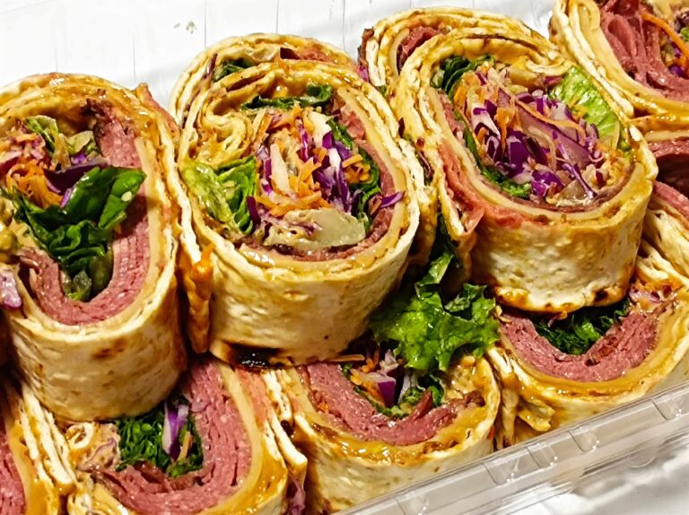 【コストコ】期間限定「ローストビーフハイローラー」はお肉たっぷり贅沢バージョン！