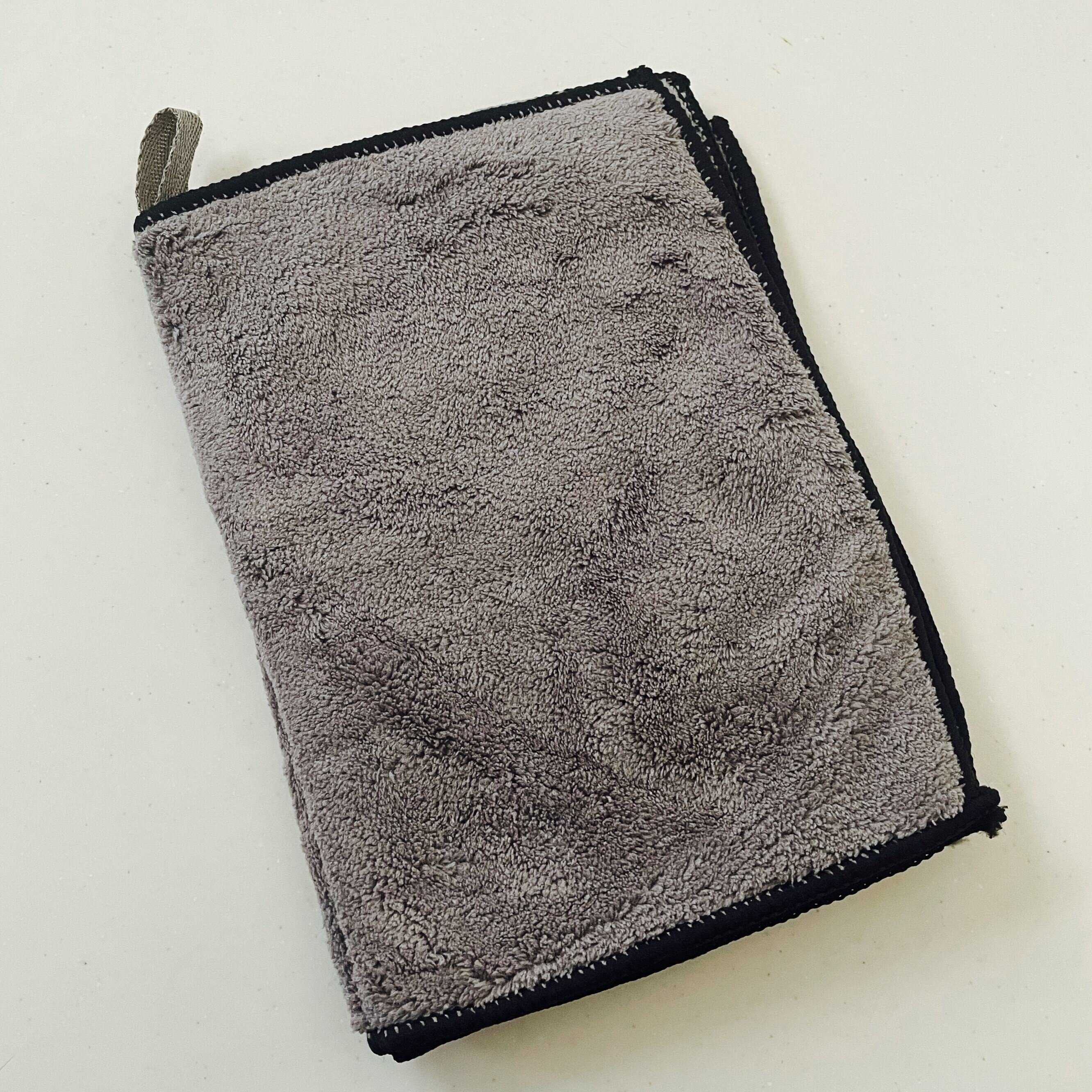 【ダイソー】大掃除の味方っ！ブック型ダスターが便利で使える！