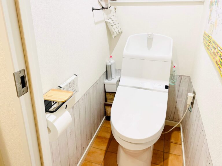 【トイレタンク掃除】カンタン入れるだけ！ズボラでも出来る超ラクお掃除術