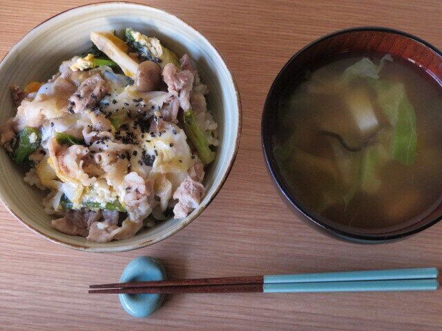 時短食材フル活用で15分ごはん！忙しい日の夕食はコレで決まり