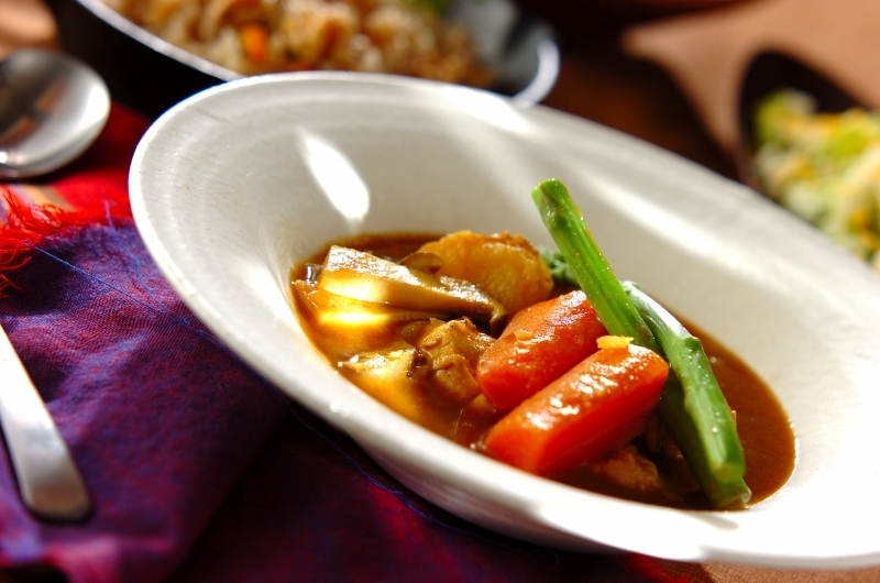 【管理栄養士監修】気になる「スープカレー」のカロリーや炭水化物量とは？食べる際に押さえるべきポイントを紹介