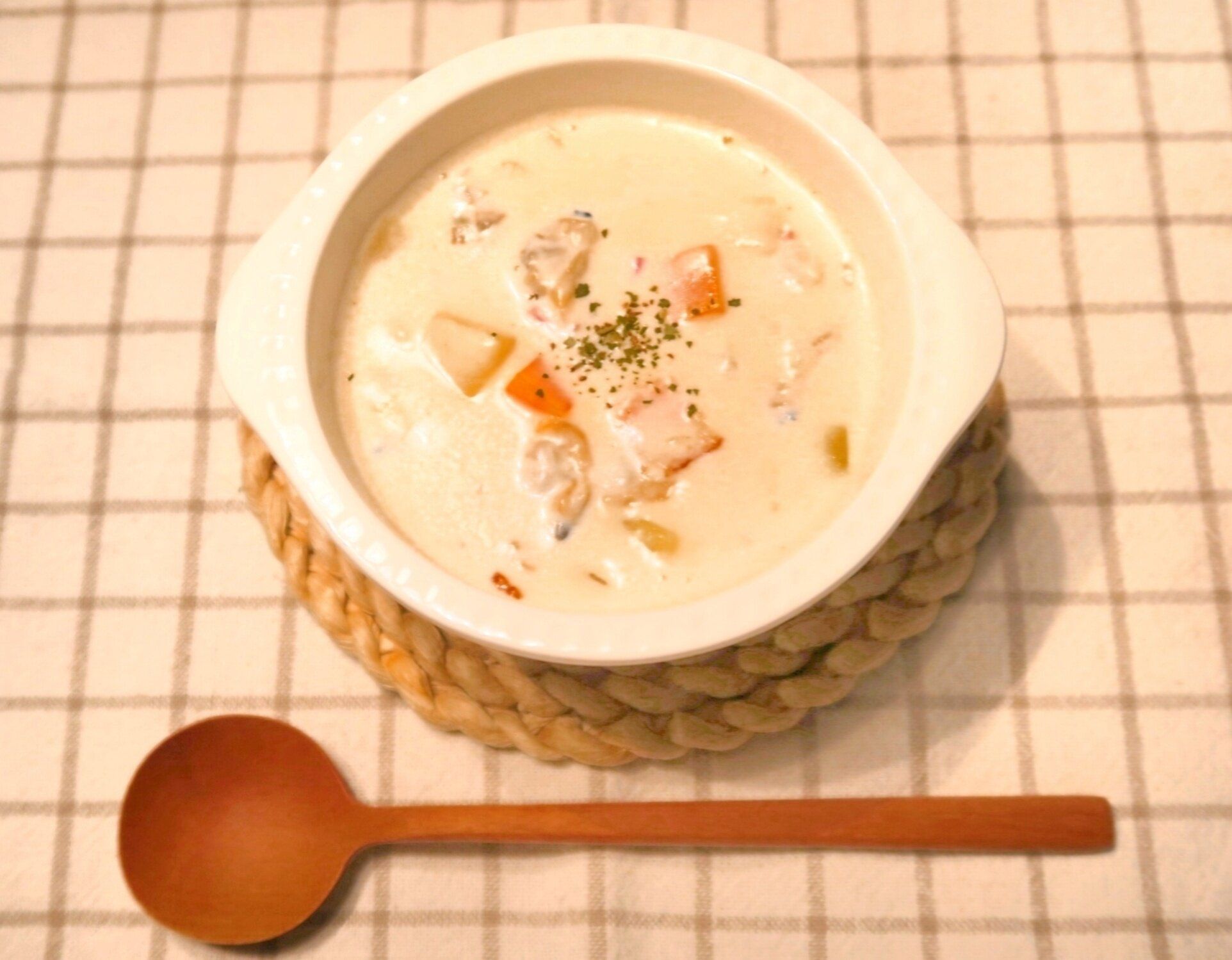 あさり缶で超簡単！【あさりの旨味たっぷりクラムチャウダー】のつくり方