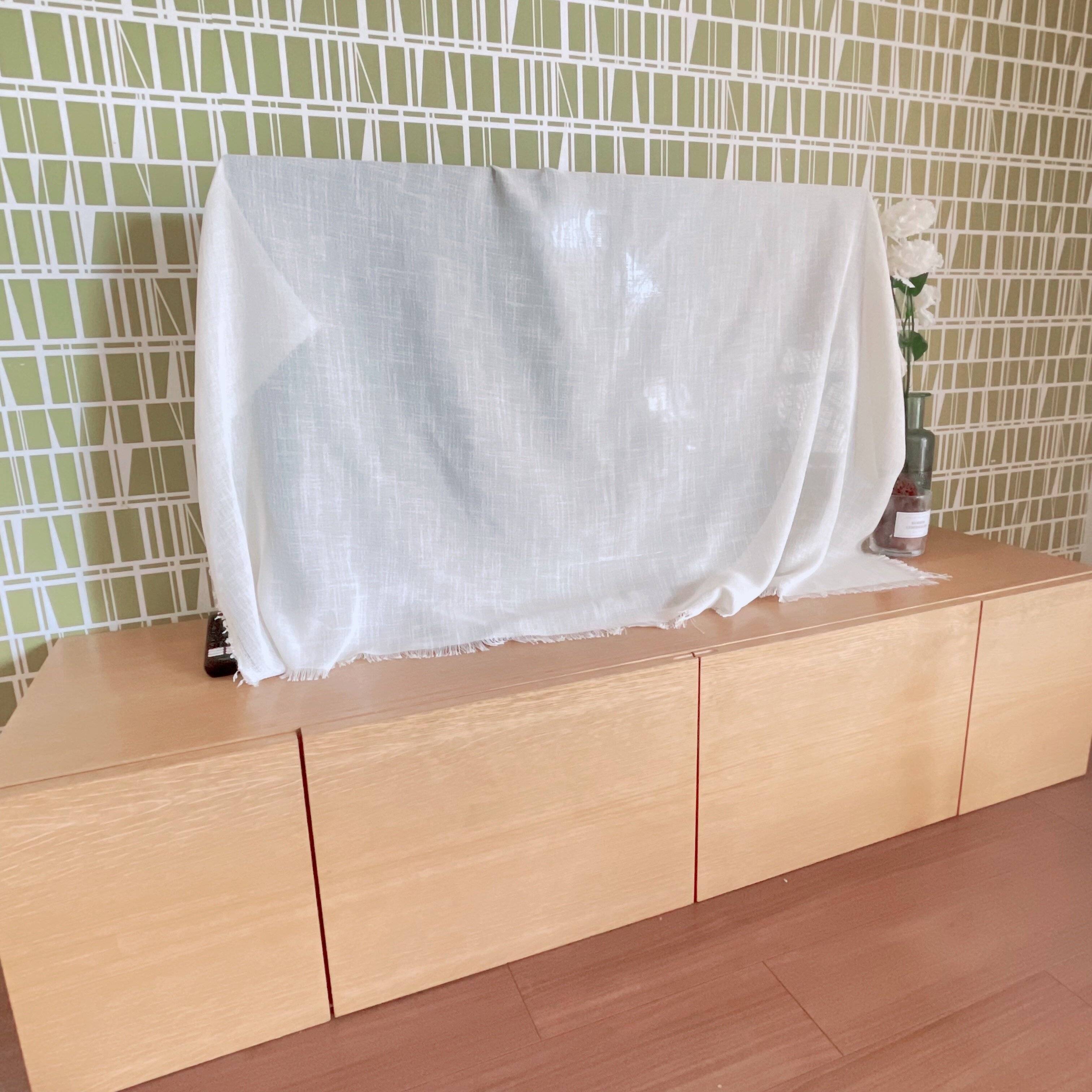 「扉付きのテレビボードでリモコンが反応しない問題」はコレを使って解決！