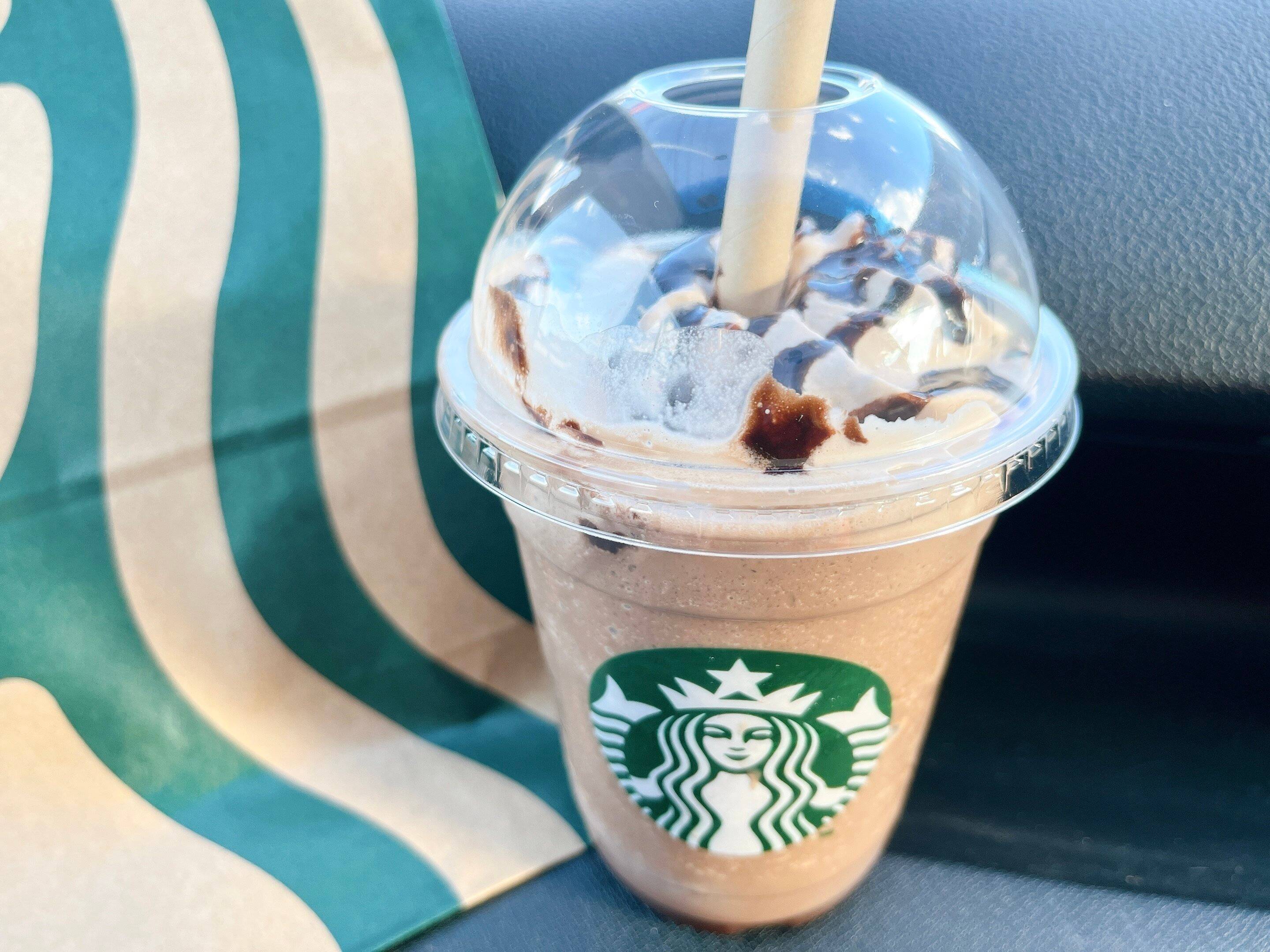 【スタバ】チョコチョコチョコ！チョコレートづくしの新作フラペチーノ