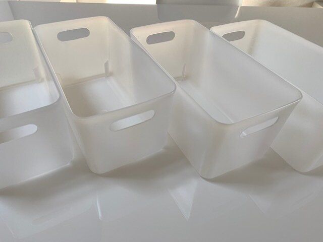 冷蔵庫の野菜室スッキリ　セリアのソフトケースで仕切って収納