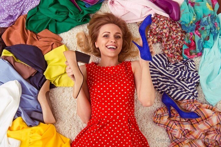 【整理したはずなのに…】クローゼットがリバウンドしてしまう人の共通点5選