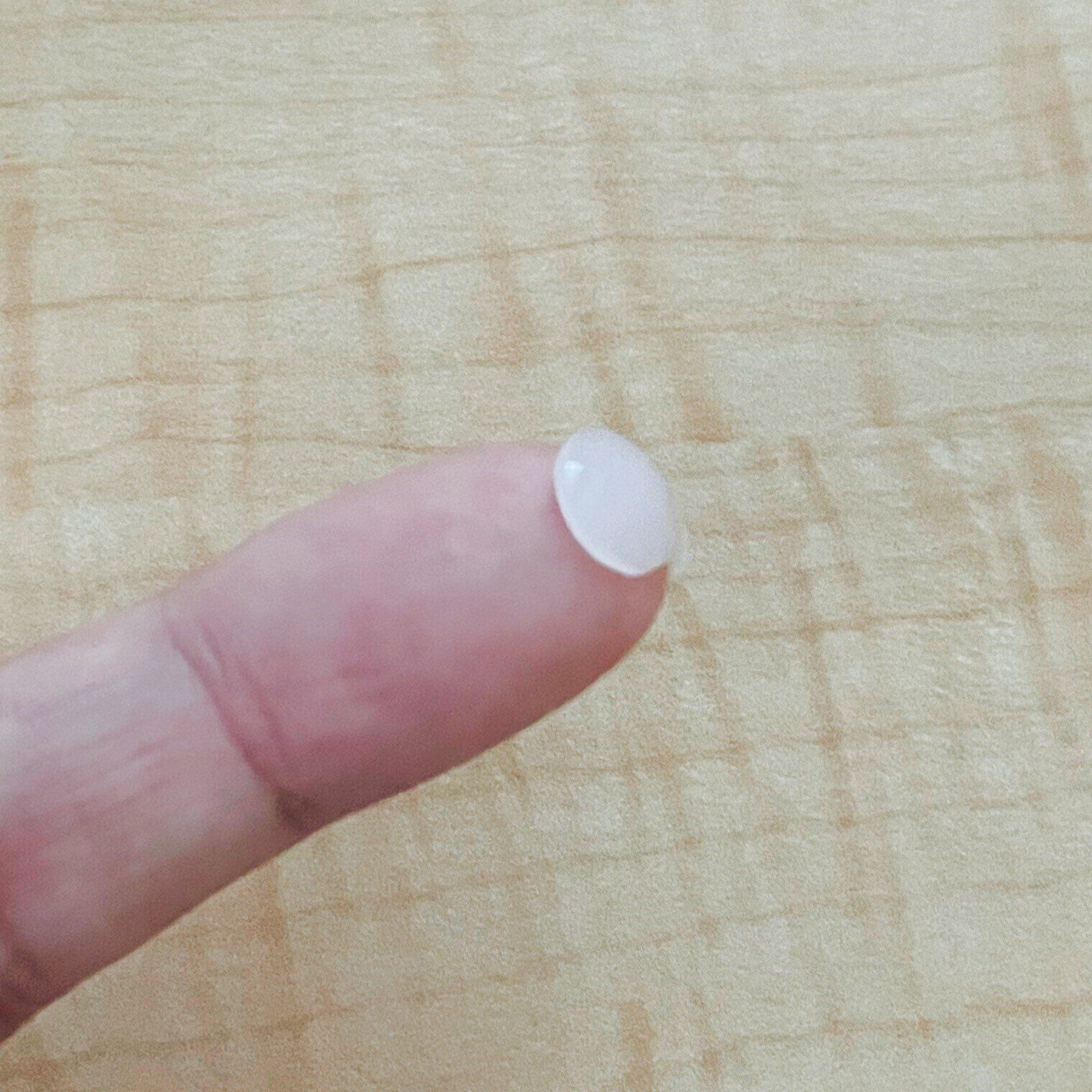 【ダイソー】傷や衝撃から守ってくれる「シリコンクッションゴム」が家中で活躍！