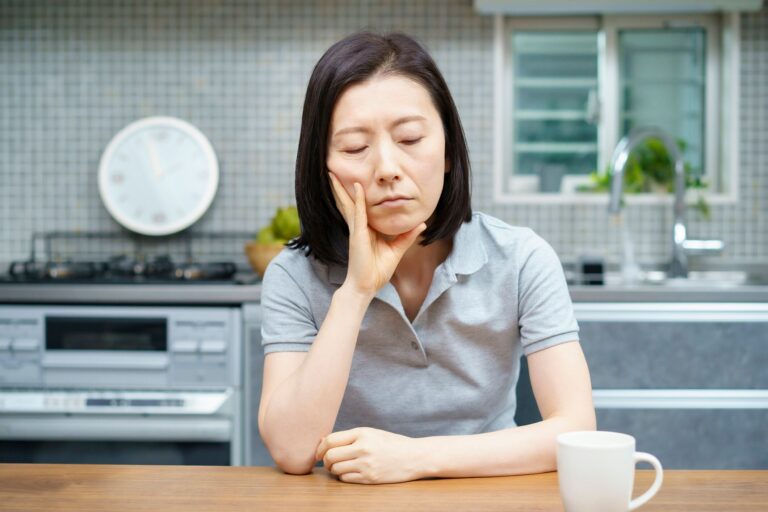 「家事したくない日」は誰にでもある！家事が嫌になる原因と解決策を紹介