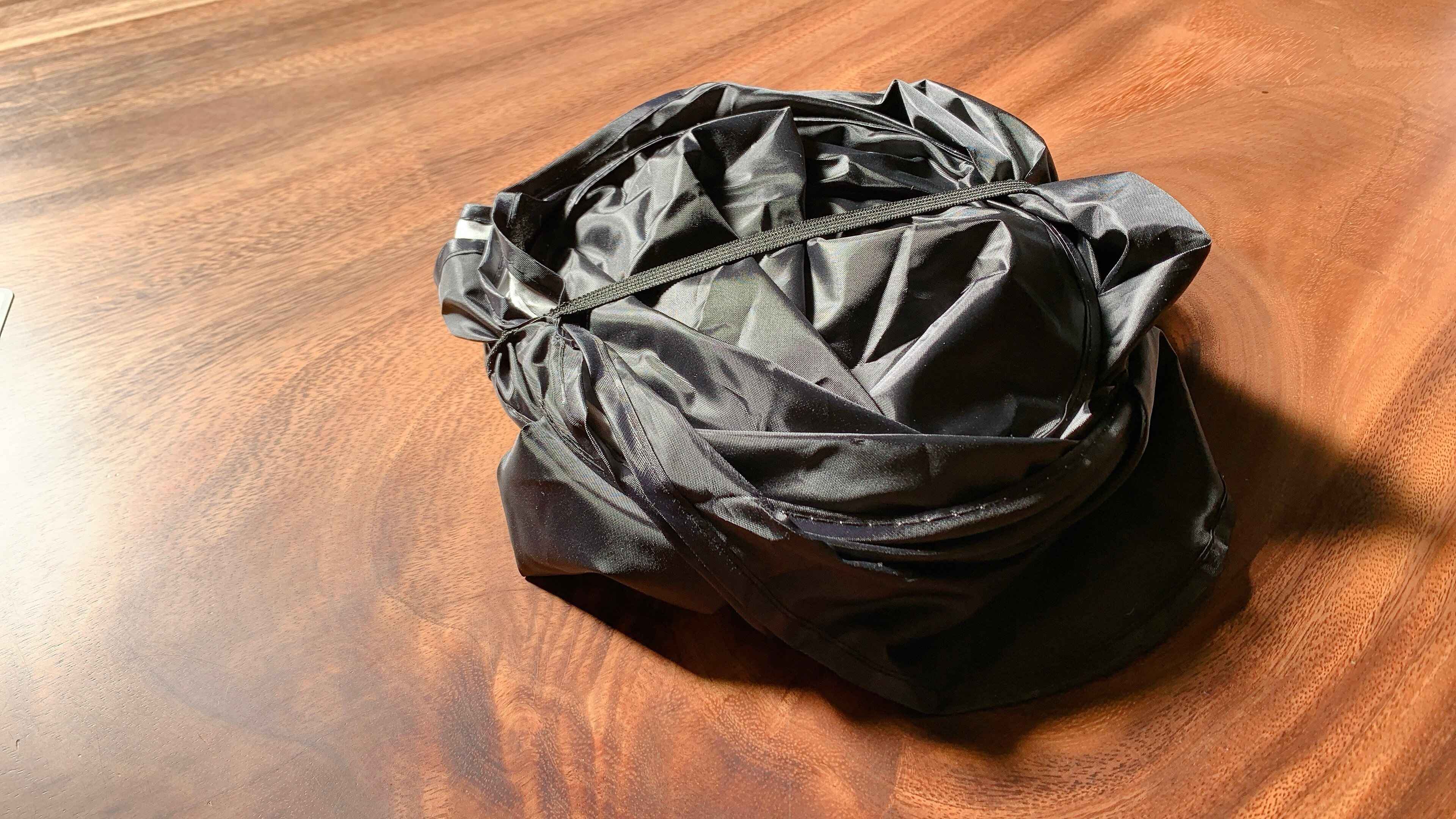 【スリコ】本当に330円でいいの！？プチプラで優秀！かんたんにコンパクトになって収納しやすいオススメのカーアイテムって？