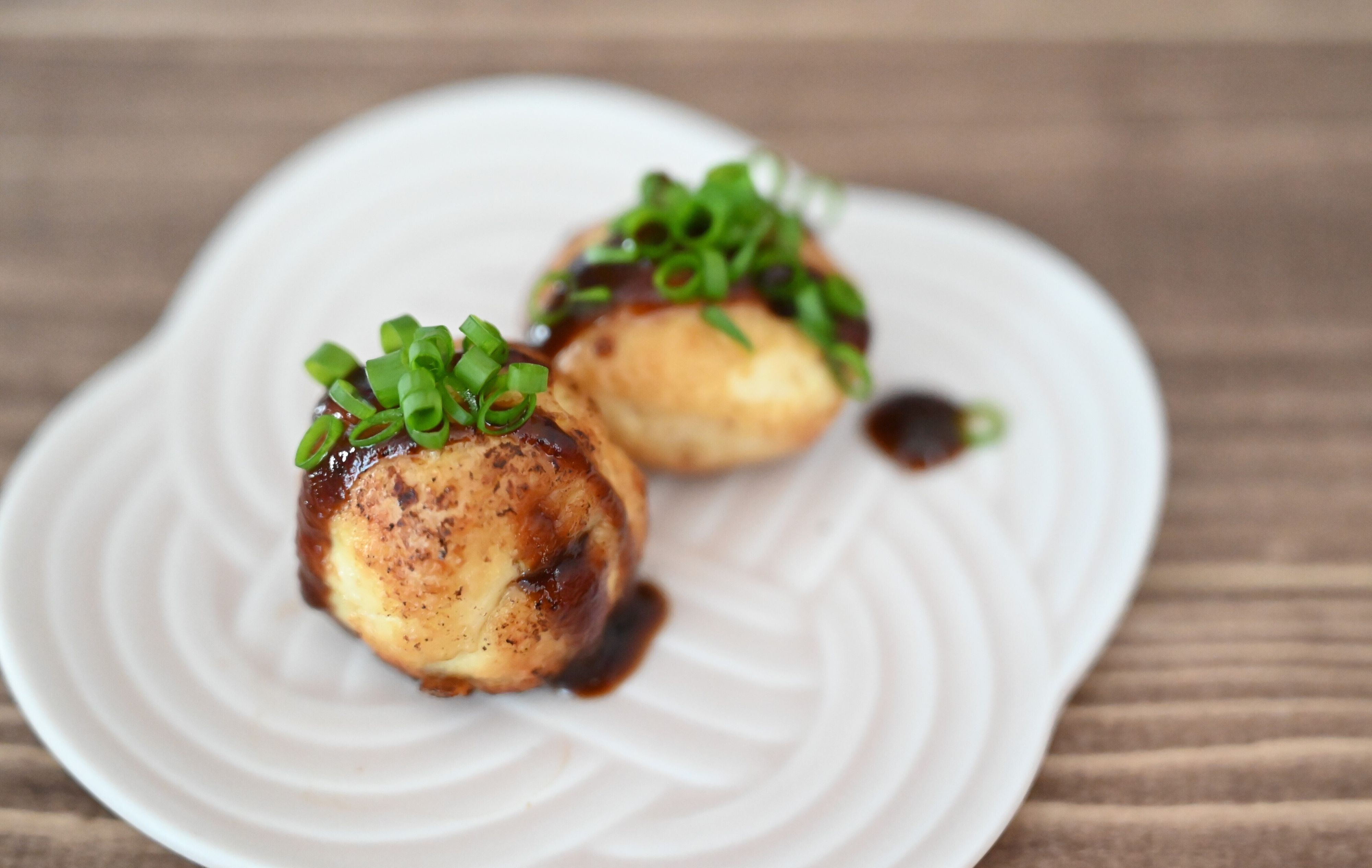 豆腐がまるでたこ焼きに!?ダイエット中におすすめ！たこ焼き風豆腐シーフード焼き