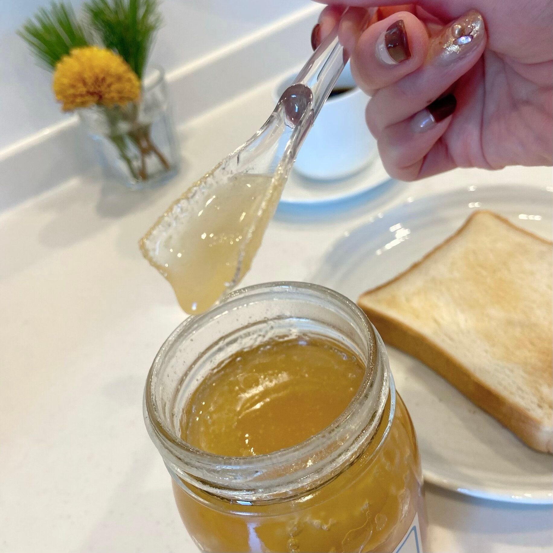 【ダイソー】はちみつスプーンでスパッとはちみつが切れる！