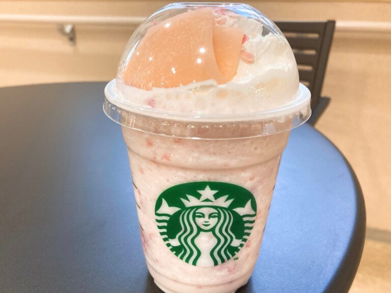【スタバ】話題のさくらフラペチーノが夜のさくらに進化して新登場！