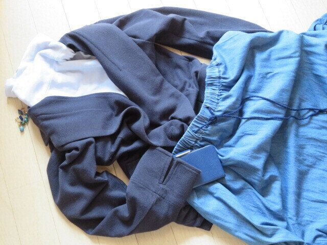 4月は青い服を着ておでかけしよう！色に込められた意味とは
