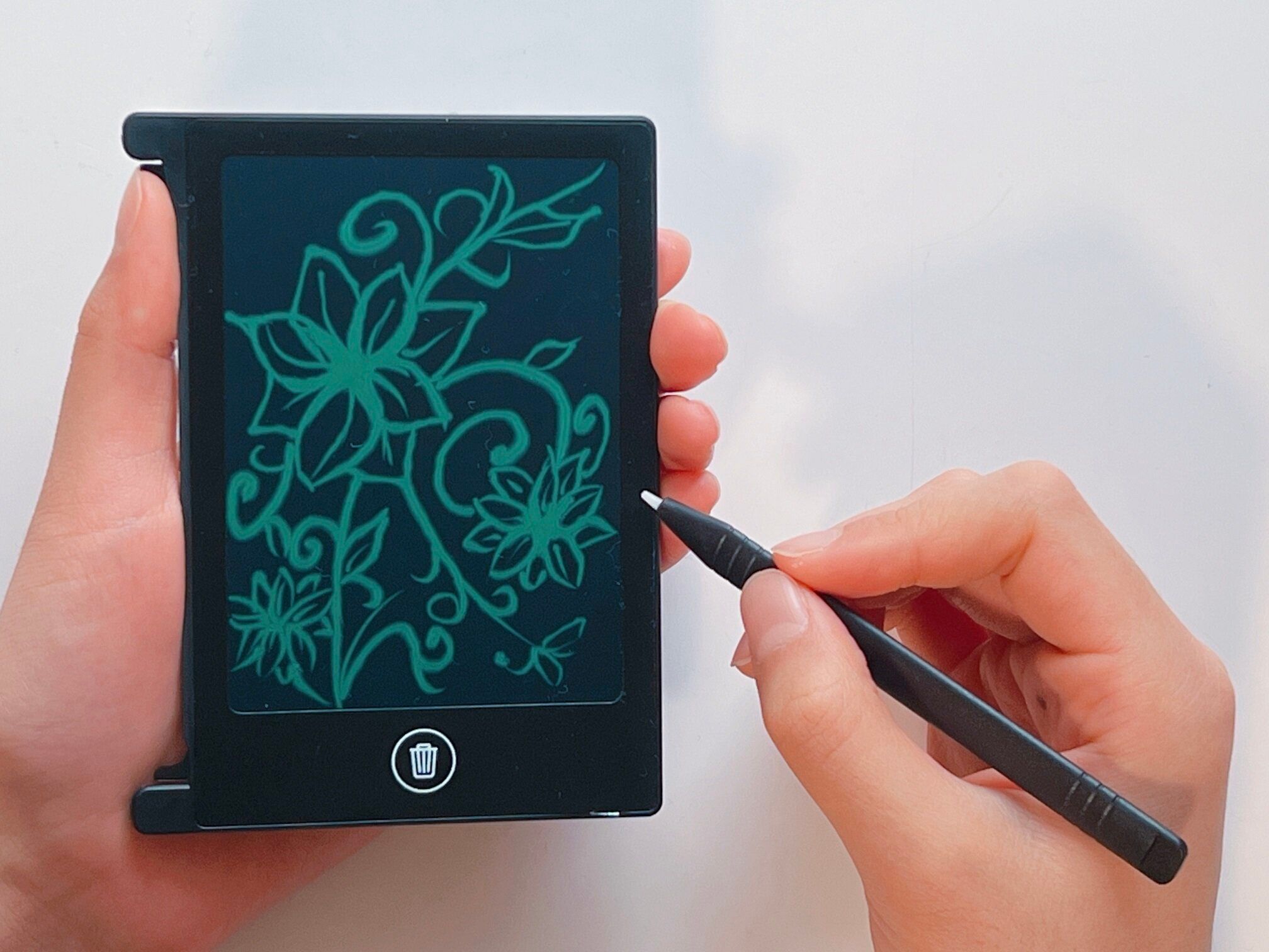 3COINSの手のひらサイズの電子メモパッドがエコで便利！