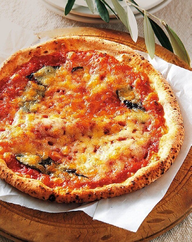 ローソンの解凍不要のスイーツがお店級！ぜいたく気分を味わえるコンビニ冷凍アイテムを紹介