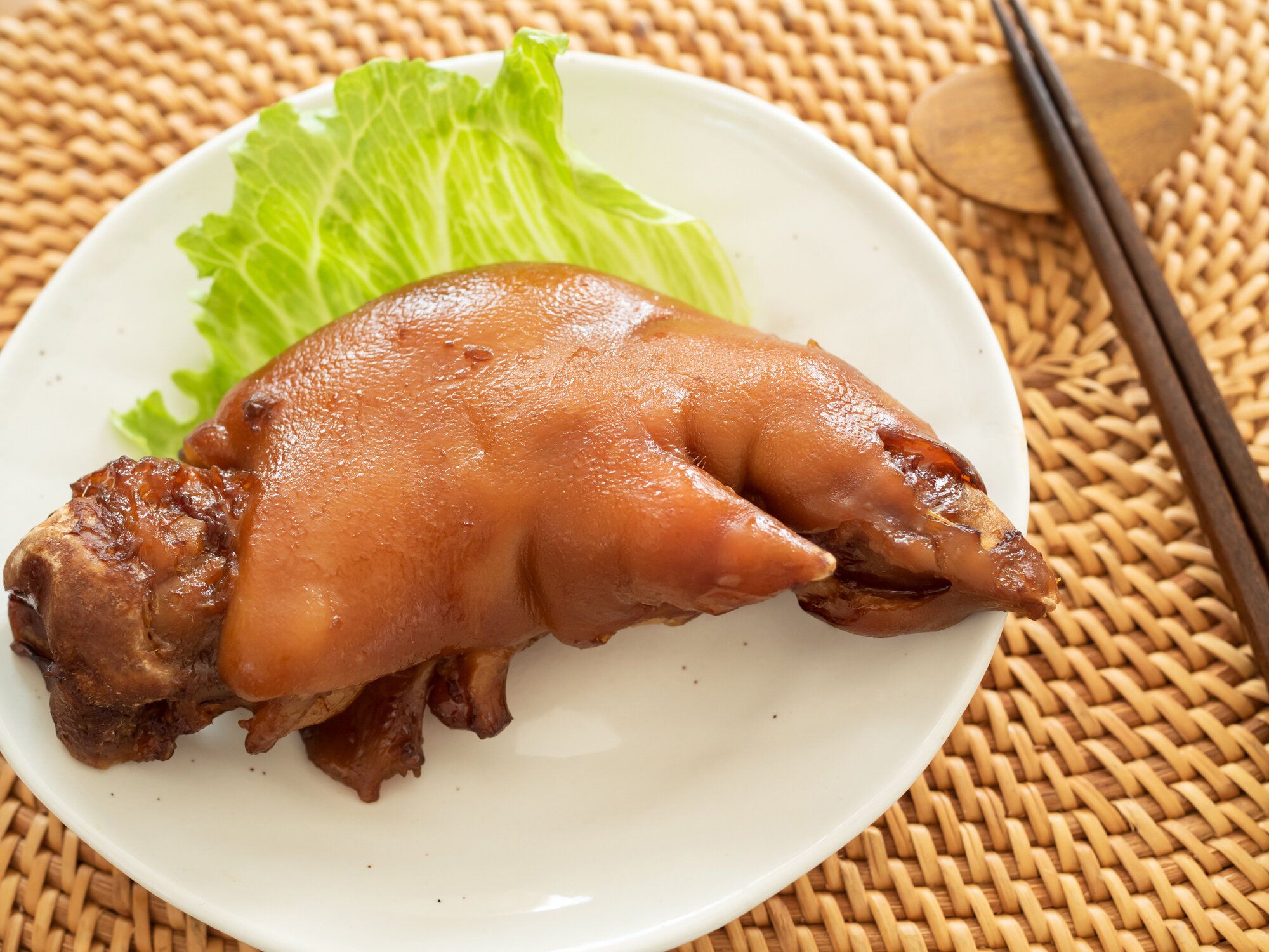 気になる「豚足」のカロリーや炭水化物量とは？食べる際に押さえるべきポイントを紹介