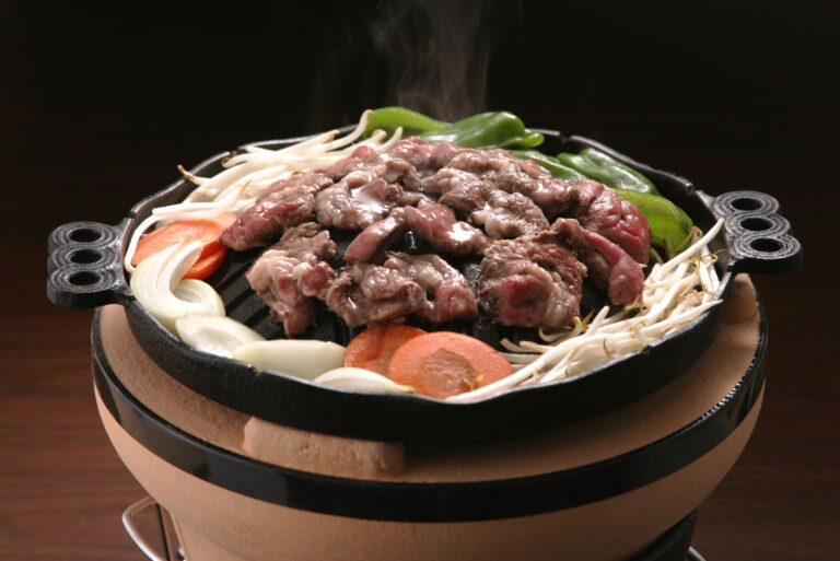 【管理栄養士監修】気になる「ジンギスカン」のカロリーや炭水化物量とは？食べる際に押さえるべきポイントを紹介